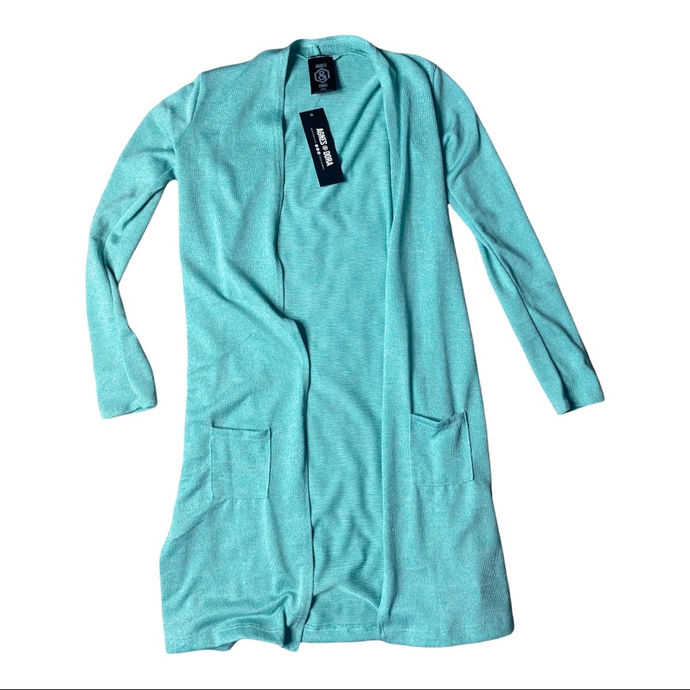 Agnes & Dora M/L cardigan NWT